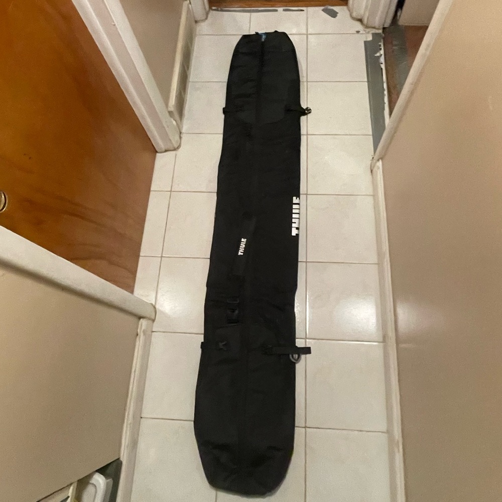 Thule RoundTrip ski bag